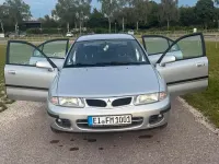 Gebraucht Mitsubishi Carisma 125 PS (91 kW) 1998 Silber Limousine