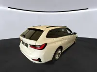 Gebraucht BMW 320 190 PS (139 kW) 2022 Weiß Kombi
