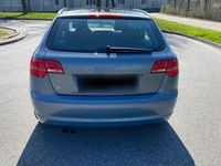 Gebraucht Audi A3 125 PS (91 kW) 2010 Blau Kleinwagen