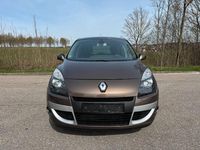 Gebraucht Renault Scénic III Dynamique 131 PS (96 kW) 2011 Braun Van / Kleinbus
