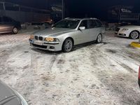 Gebraucht BMW 530 193 PS (141 kW) 2003 Silber Kombi