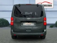 Neu Toyota Proace Verso Lounge 179 PS (131 kW) 2026 All terrain green metallic Kombi