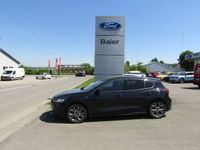 Gebraucht Ford Focus ST-Line 125 PS (91 kW) 2022 Obsidianschwarz metallic Kleinwagen