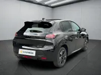 Neu Peugeot 208 110 PS (80 kW) 2025 Schwarz Kleinwagen