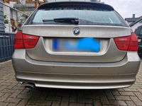 Gebraucht BMW 318 143 PS (105 kW) 2010 Kombi