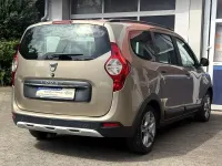 Gebraucht Dacia Lodgy Stepway 131 PS (96 kW) 2020 Gold Van / Kleinbus