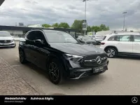 Gebraucht Mercedes GLC450 367 PS (269 kW) 2024 Lack obsidianschwarz (metallic) SUV