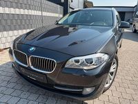 Gebraucht BMW 520 184 PS (135 kW) 2012 Grau Kombi