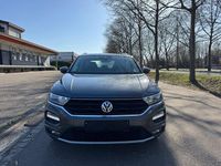 Gebraucht VW T-Roc Style 116 PS (85 kW) 2018 Grau SUV