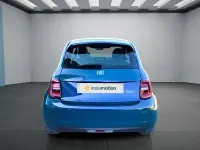 Gebraucht Fiat 500e Basis 86 kW (118 PS) 2023 Grün Kleinwagen