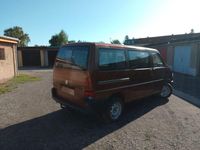 Gebraucht VW T4 88 PS (64 kW) 2001 Braun Van