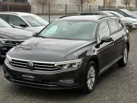 Gebraucht VW Passat 150 PS (110 kW) 2022 Grau Kombi