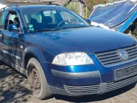 Usata VW Passat Comfortline 116 CV (85 kW) 2003 Blu Station wagon