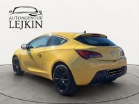 Gebraucht Opel Astra GTC Edition 179 PS (131 kW) 2012 Gelb Limousine