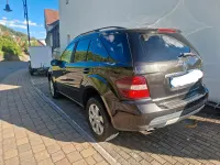 Gebraucht Mercedes ML320 224 PS (164 kW) 2007 Schwarz SUV