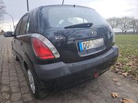 Gebraucht Kia Rio EX 97 PS (71 kW) 2007 Schwarz Limousine