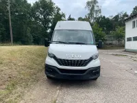 Gebraucht Iveco Daily 136 PS (100 kW) 2019 Weiß Van