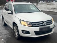 Gebraucht VW Tiguan 200 PS (147 kW) 2012 Weiß SUV