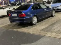 Gebraucht BMW 320 170 PS (125 kW) 2004 Blau Limousine