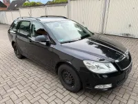 Gebraucht Skoda Octavia 105 PS (77 kW) 2012 Schwarz Kombi
