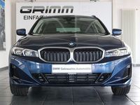 Gebraucht BMW 318 156 PS (114 kW) 2024 Phytonicblau metallic (metallic) Kombi