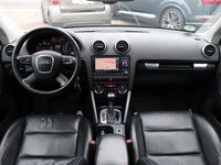 gebraucht Audi A3 Sportback 2.0 TDI PANO*Navi*AHK*Leder*Xen*170Ps