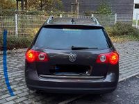 Gebraucht VW Passat 170 PS (125 kW) 2008 Braun Kombi