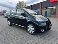 Gebraucht Toyota Aygo Basis 68 PS (50 kW) 2010 Schwarz Kleinwagen