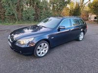 Gebraucht BMW 530 231 PS (169 kW) 2006 Blau Kombi