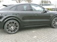 Gebraucht Porsche Cayenne 470 PS (345 kW) 2025 SUV