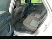Gebraucht Ford Mondeo 116 PS (85 kW) 2011 Silber Kombi
