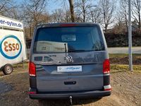 Gebraucht VW T6.1 150 PS (110 kW) 2022 Grau Van