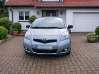 Gebraucht Toyota Yaris Basis 69 PS (50 kW) 2010 Kleinwagen