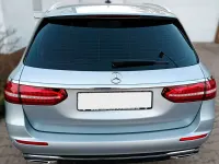 Usado Mercedes E220 Avantgarde 194 CV (142 kW) 2021 Plateado Familiar