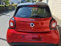 Second-hand Smart ForFour Passion 90 CP (66 kW) 2016 Roșu Hatchback