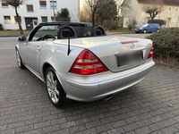 Gebraucht Mercedes SLK230 Edition 197 PS (144 kW) 2002 Silber Cabrio