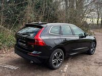 Gebraucht Volvo XC60 190 PS (139 kW) 2020 Schwarz SUV