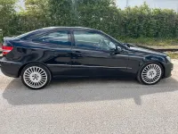 Gebraucht Mercedes CLC220 150 PS (110 kW) 2009 Schwarz Coupé