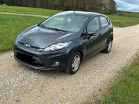 Gebraucht Ford Fiesta 82 PS (60 kW) 2012 Blau Kleinwagen