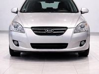 Gebraucht Kia Ceed EX 122 PS (89 kW) 2008 Silber Kleinwagen