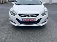 Gebraucht Hyundai i40 136 PS (100 kW) 2012 Weiß Kombi