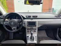 Gebraucht VW Passat 140 PS (102 kW) 2012 Kombi