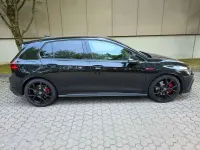 Gebraucht VW Golf VIII GTI 245 PS (180 kW) 2024 Grenadillschwarz metallic Kleinwagen