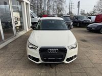 Gebraucht Audi A1 Attraction 90 PS (66 kW) 2014 Weiß Kleinwagen