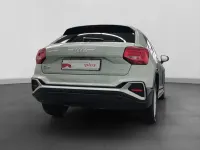 Gebraucht Audi Q2 S-Line 150 PS (110 kW) 2024 Silber SUV