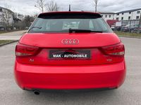 Gebraucht Audi A1 Ambition 105 PS (77 kW) 2011 Rot Kleinwagen