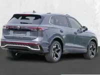Neu VW Tiguan R-line 150 PS (110 kW) 2026 Grau SUV