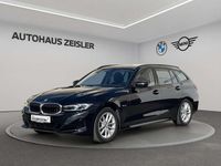 Gebraucht BMW 330e 184 PS (135 kW) 2023 Saphirschwarz Kombi