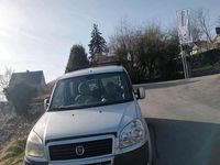 Gebraucht Fiat Doblò 88 PS (64 kW) 2008 Silber Van / Kleinbus