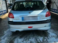 Gebraucht Peugeot 206 88 PS (64 kW) 2005 Andere farben Limousine